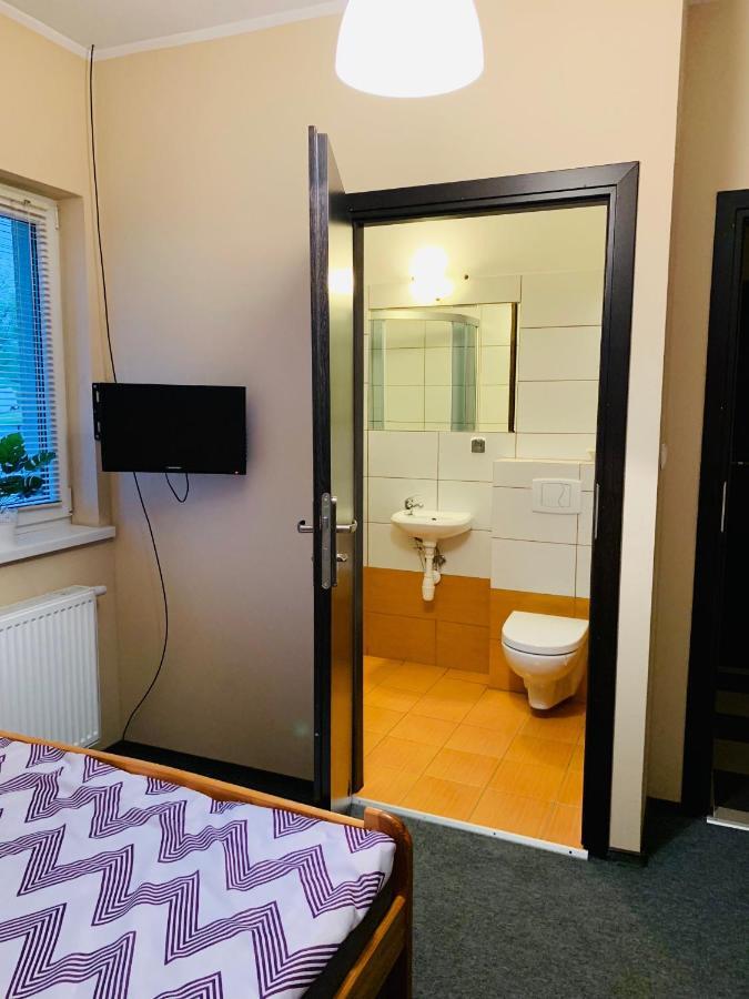 Ms-Otel Pokoje Goscinne 1,2,3 Osobowe Zywiec Jezioro Zywieckie Pietrzykowice  Εξωτερικό φωτογραφία