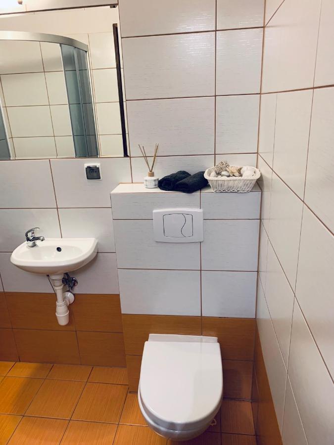 Ms-Otel Pokoje Goscinne 1,2,3 Osobowe Zywiec Jezioro Zywieckie Pietrzykowice  Εξωτερικό φωτογραφία